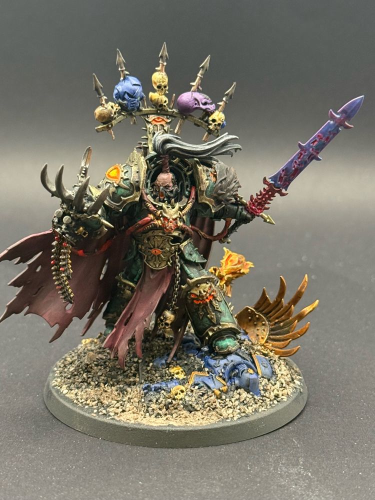 Abaddon the Despoiler (Warhammer 40K), painted by Brodie